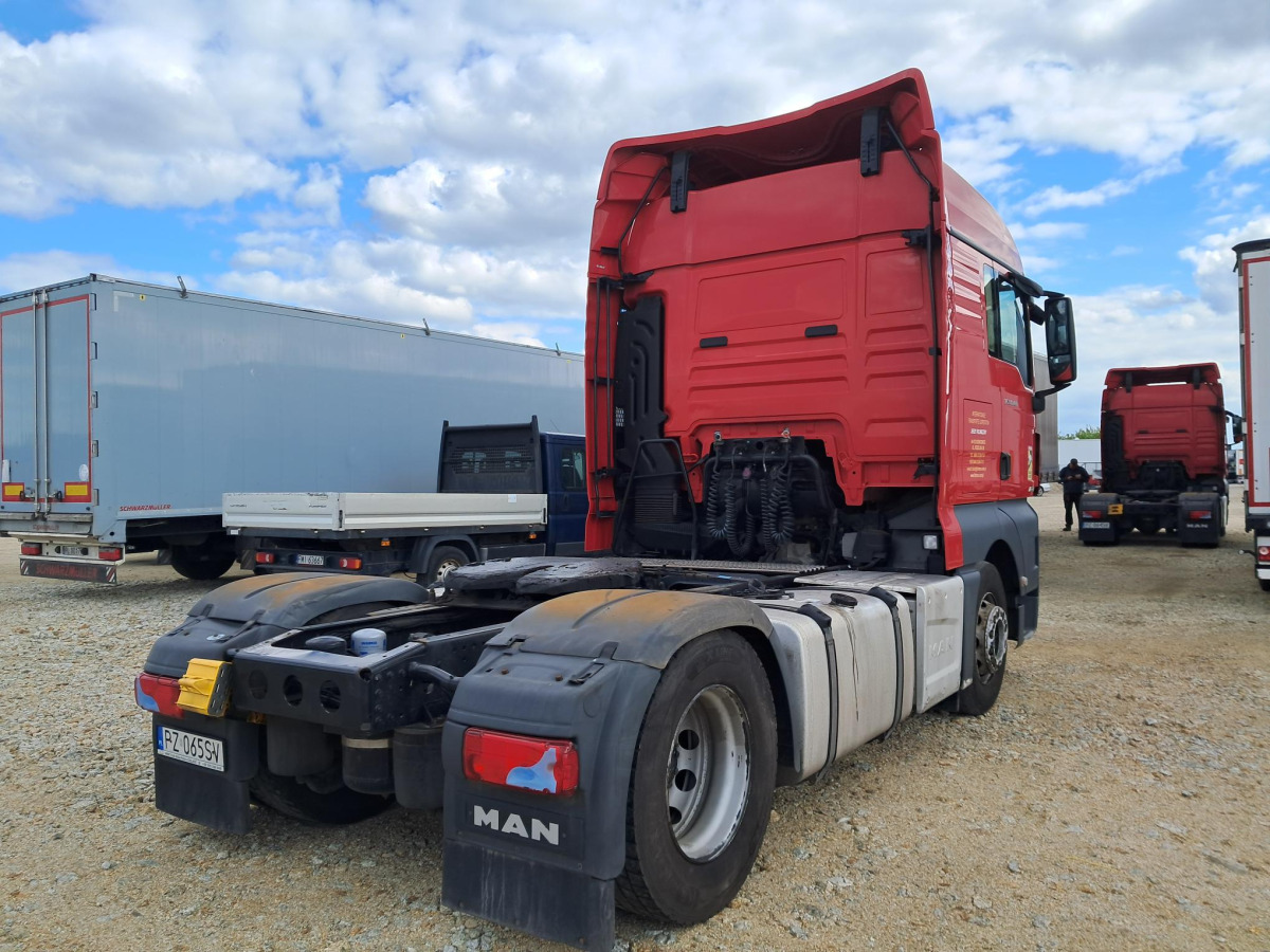 MAN TGX 18.460 4X2 BLS CIĄGNIK SIODŁOWY - Влекач: снимка 4 MAN TGX 18.460 4X2 BLS CIĄGNIK SIODŁOWY - Влекач: снимка 4