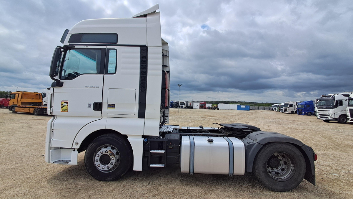 MAN TGX 18.500 4X2 BLS CIĄGNIK SIODŁOWY - Влекач: снимка 4 MAN TGX 18.500 4X2 BLS CIĄGNIK SIODŁOWY - Влекач: снимка 4