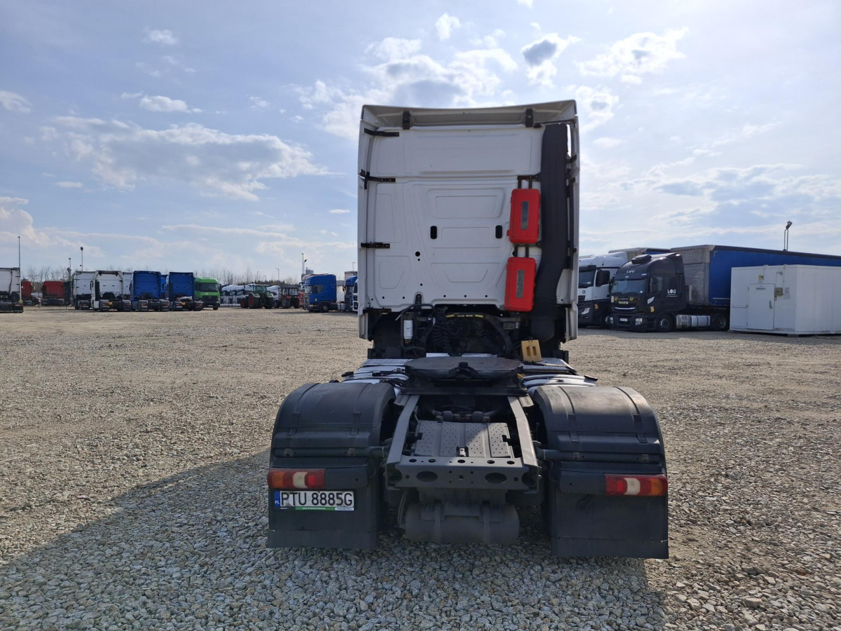 MERCEDES BENZ ACTROS CIĄGNIK SIODŁOWY - Влекач: снимка 4 MERCEDES BENZ ACTROS CIĄGNIK SIODŁOWY - Влекач: снимка 4