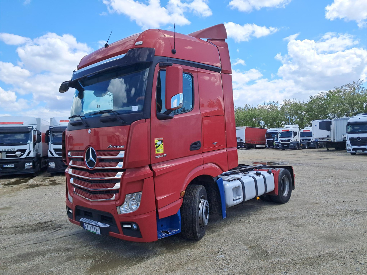 MERCEDES BENZ ACTROS CIĄGNIK SIODŁOWY - Влекач: снимка 3 MERCEDES BENZ ACTROS CIĄGNIK SIODŁOWY - Влекач: снимка 3