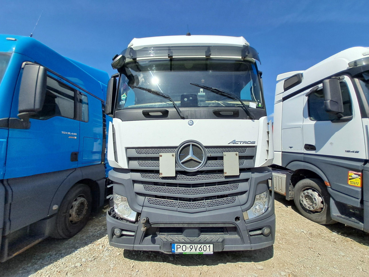 MERCEDES BENZ ACTROS CIĄGNIK SIODŁOWY - Влекач: снимка 3 MERCEDES BENZ ACTROS CIĄGNIK SIODŁOWY - Влекач: снимка 3