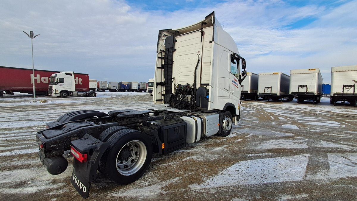 VOLVO FH 460 CIĄGNIK SIODŁOWY - Влекач: снимка 5 VOLVO FH 460 CIĄGNIK SIODŁOWY - Влекач: снимка 5