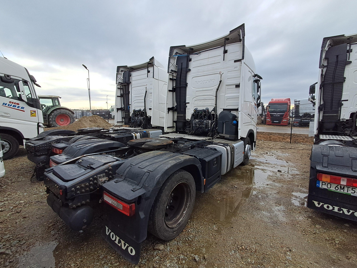 VOLVO FH 460 CIĄGNIK SIODŁOWY - Влекач: снимка 5 VOLVO FH 460 CIĄGNIK SIODŁOWY - Влекач: снимка 5