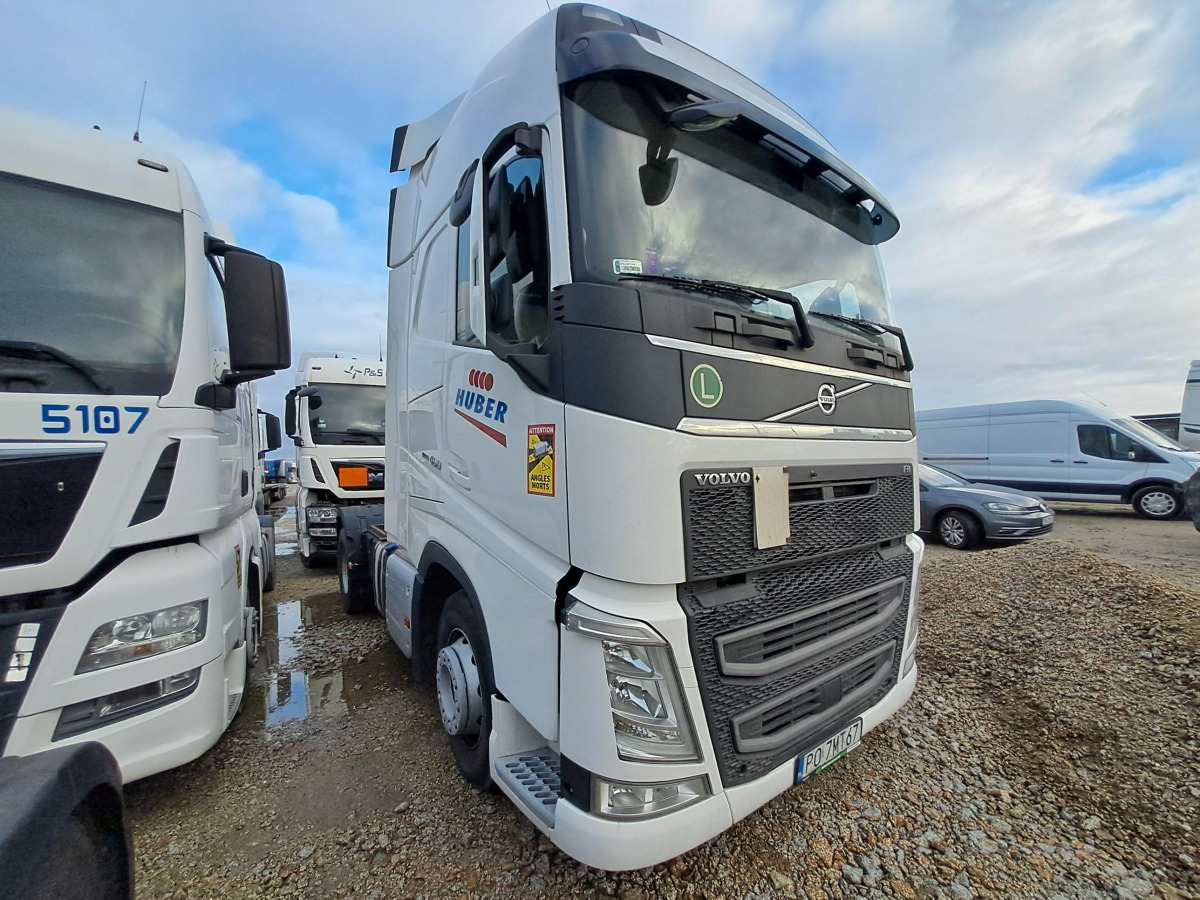 VOLVO FH 460 CIĄGNIK SIODŁOWY - Влекач: снимка 1 VOLVO FH 460 CIĄGNIK SIODŁOWY - Влекач: снимка 1