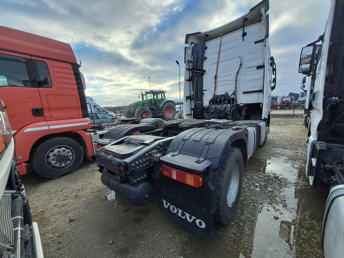 VOLVO FH 460 CIĄGNIK SIODŁOWY - Влекач: снимка 5 VOLVO FH 460 CIĄGNIK SIODŁOWY - Влекач: снимка 5