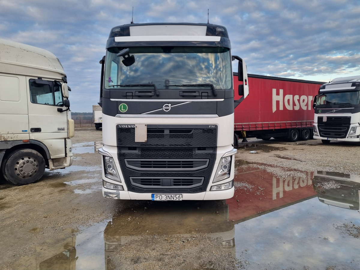 VOLVO FH 460 CIĄGNIK SIODŁOWY - Влекач: снимка 2 VOLVO FH 460 CIĄGNIK SIODŁOWY - Влекач: снимка 2