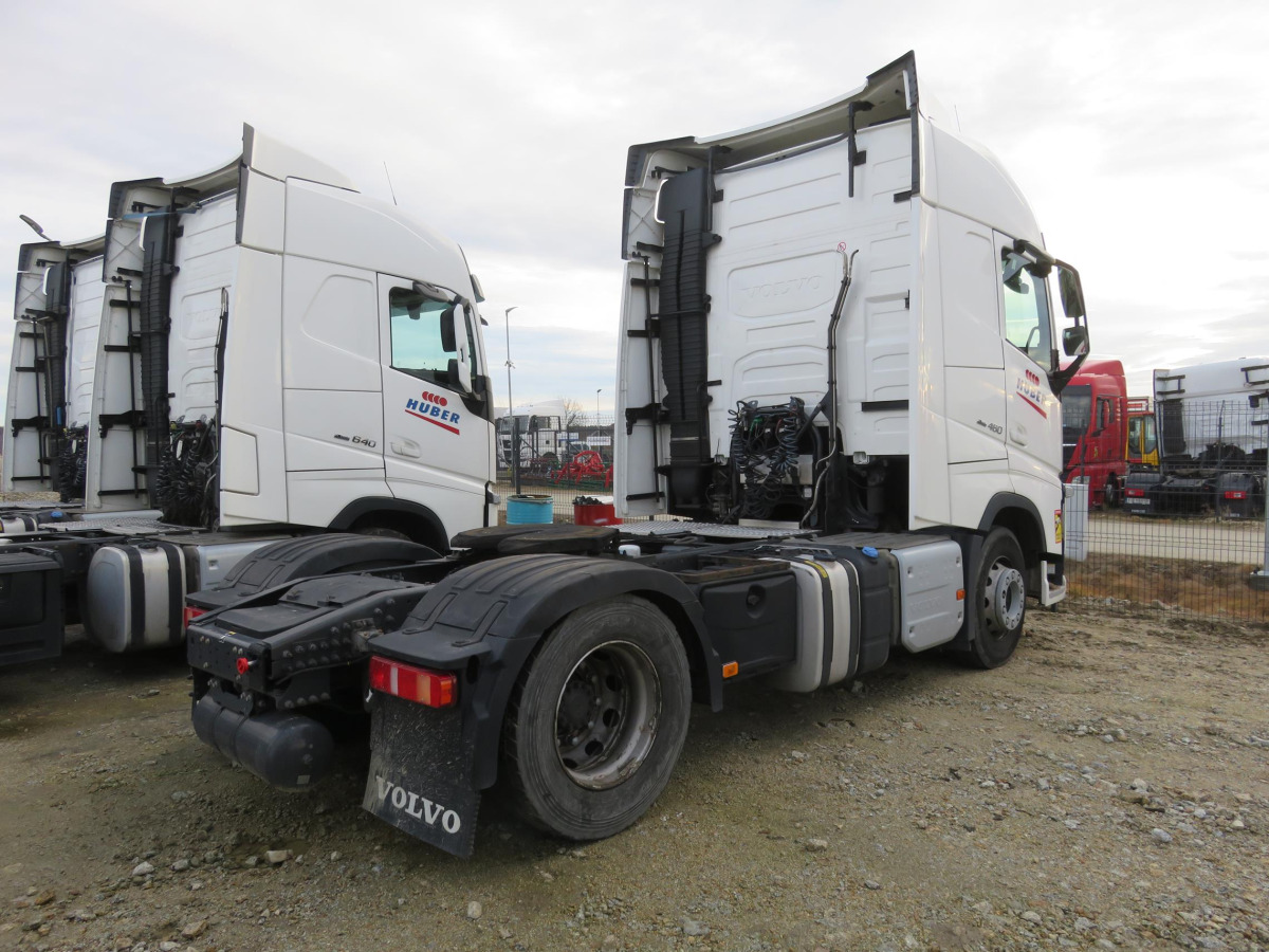 VOLVO FH 460 CIĄGNIK SIODŁOWY - Влекач: снимка 4 VOLVO FH 460 CIĄGNIK SIODŁOWY - Влекач: снимка 4