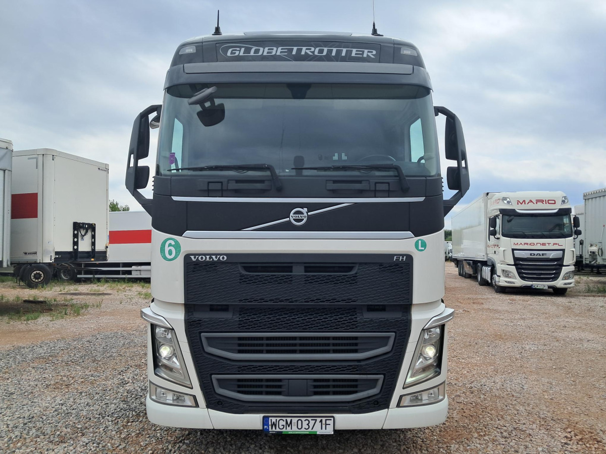 VOLVO FH CIĄGNIK SIODŁOWY - Влекач: снимка 3 VOLVO FH CIĄGNIK SIODŁOWY - Влекач: снимка 3