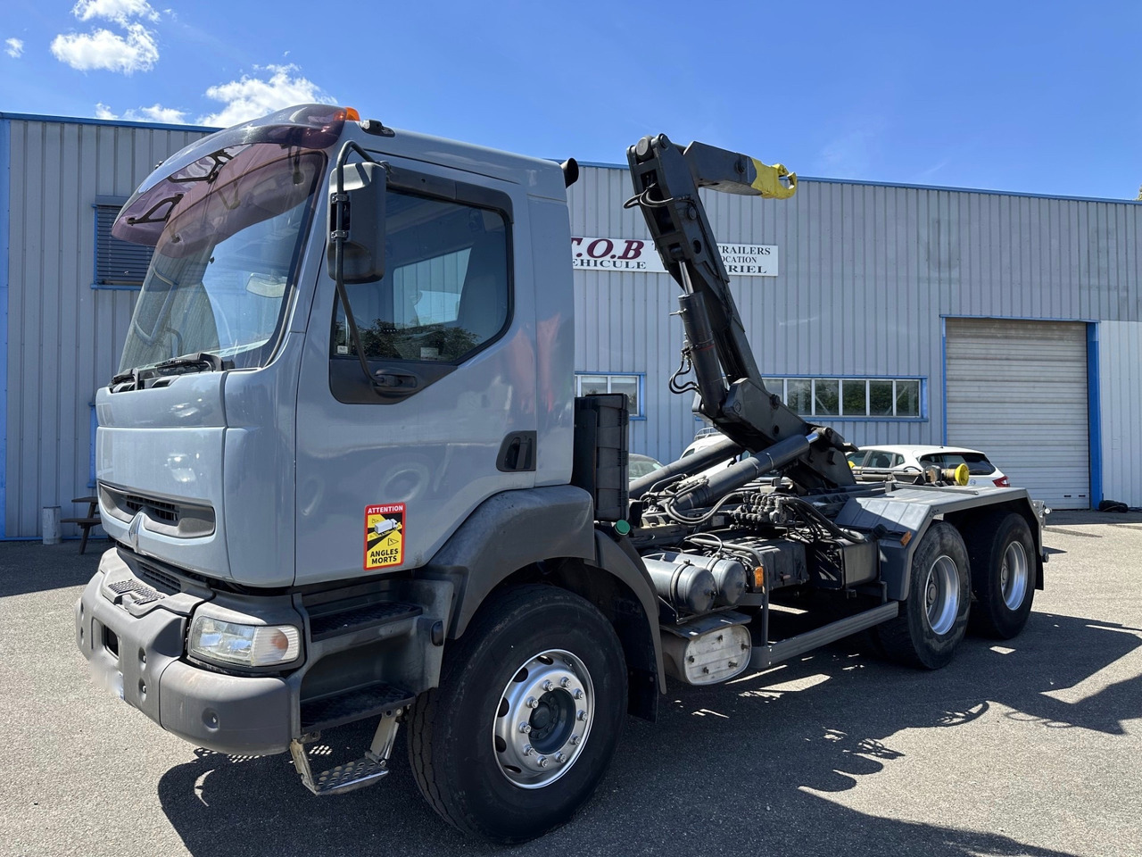 RENAULT KERAX 370 DCI - Мултилифт с кука камион: снимка 5 RENAULT KERAX 370 DCI - Мултилифт с кука камион: снимка 5