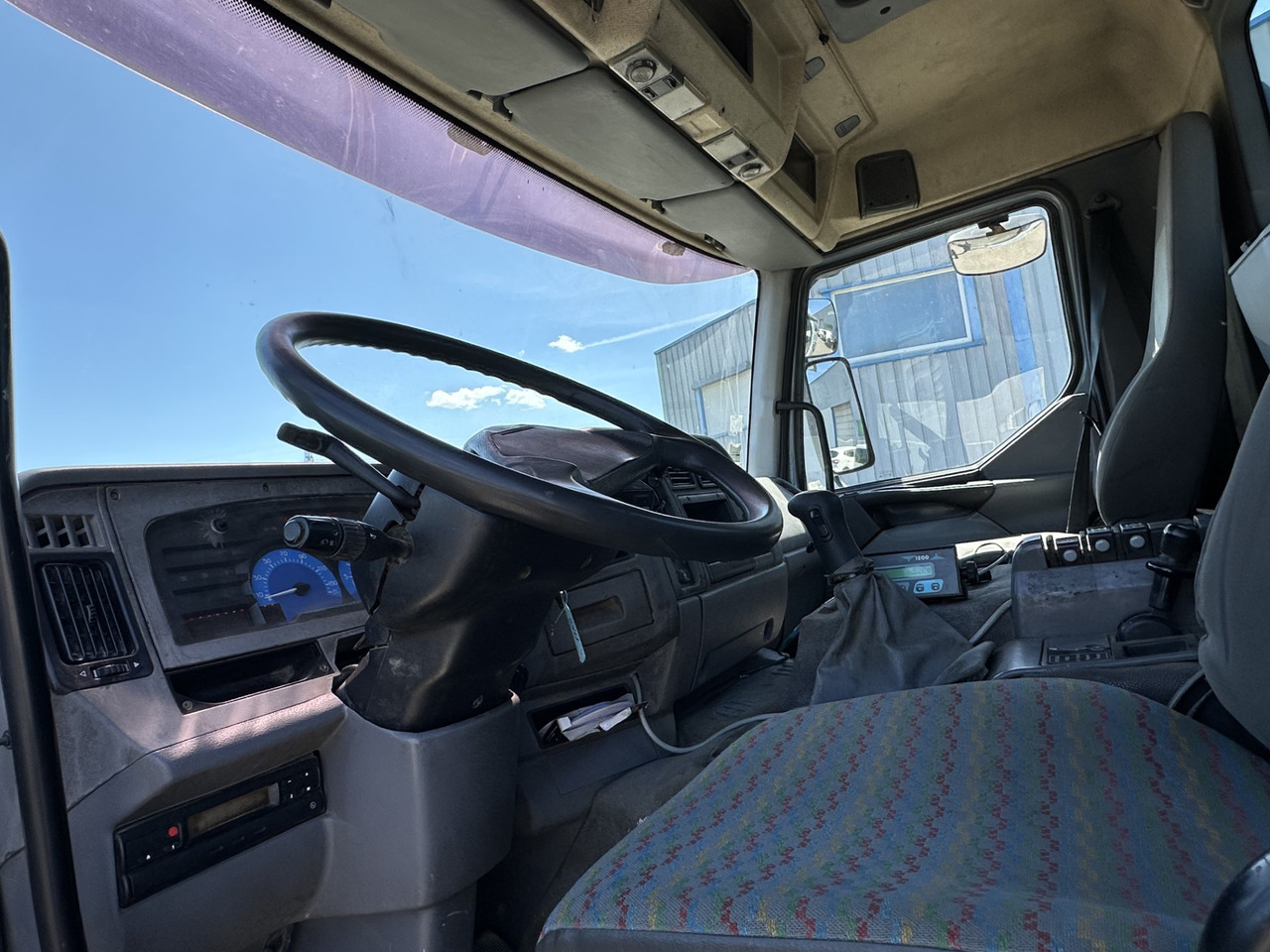 RENAULT KERAX 370 DCI - Мултилифт с кука камион: снимка 4 RENAULT KERAX 370 DCI - Мултилифт с кука камион: снимка 4