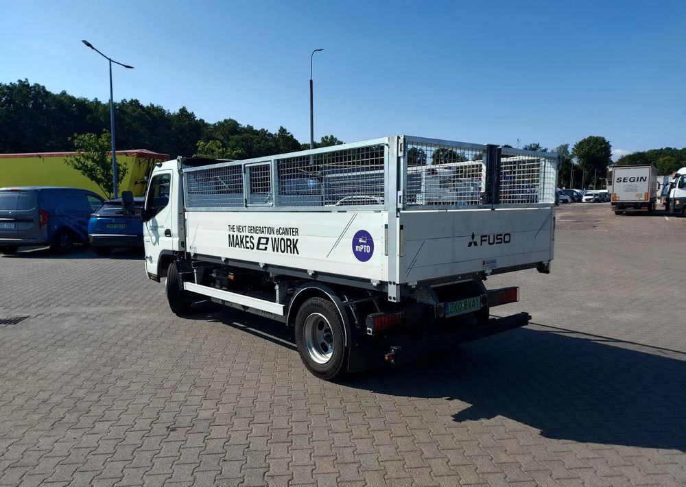 FUSO eCanter 4C15 Wywrotka Selektywna zbiórka - Самосвал камион, Eлектрически камион: снимка 4 FUSO eCanter 4C15 Wywrotka Selektywna zbiórka - Самосвал камион, Eлектрически камион: снимка 4
