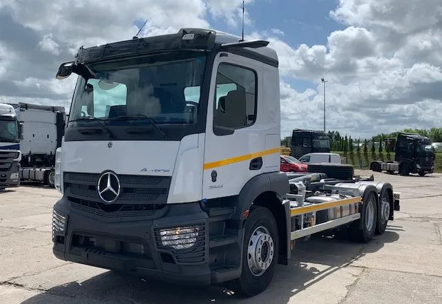 Mercedes-Benz Actros 2543 L Hakowiec - Мултилифт с кука камион: снимка 1 Mercedes-Benz Actros 2543 L Hakowiec - Мултилифт с кука камион: снимка 1