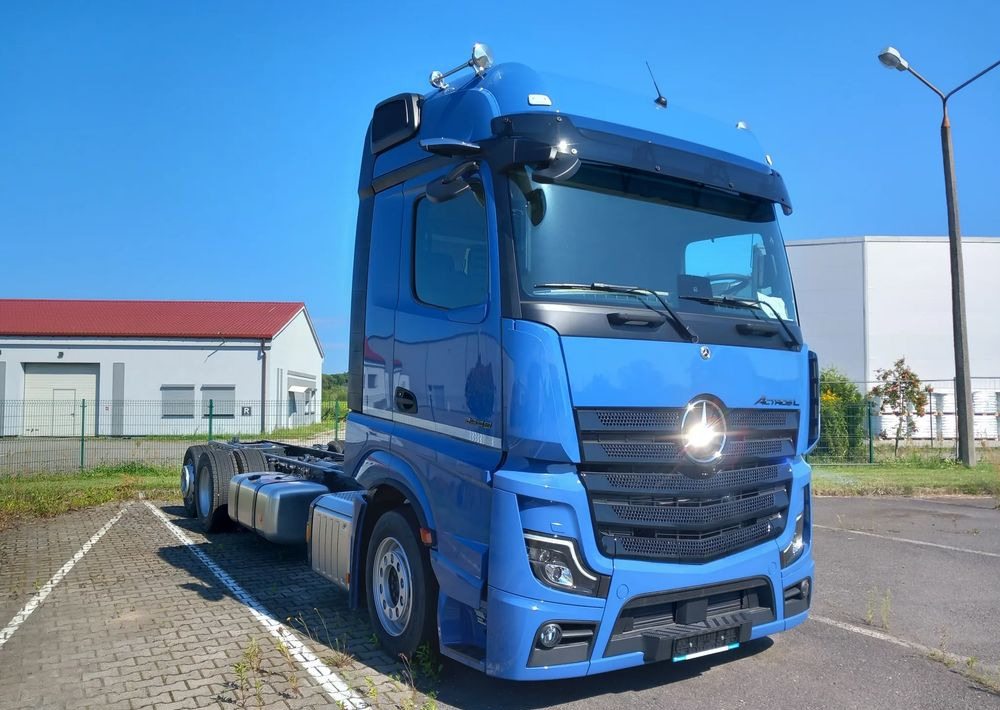 Mercedes-Benz Actros 2548 LnR - Шаси кабина: снимка 2 Mercedes-Benz Actros 2548 LnR - Шаси кабина: снимка 2