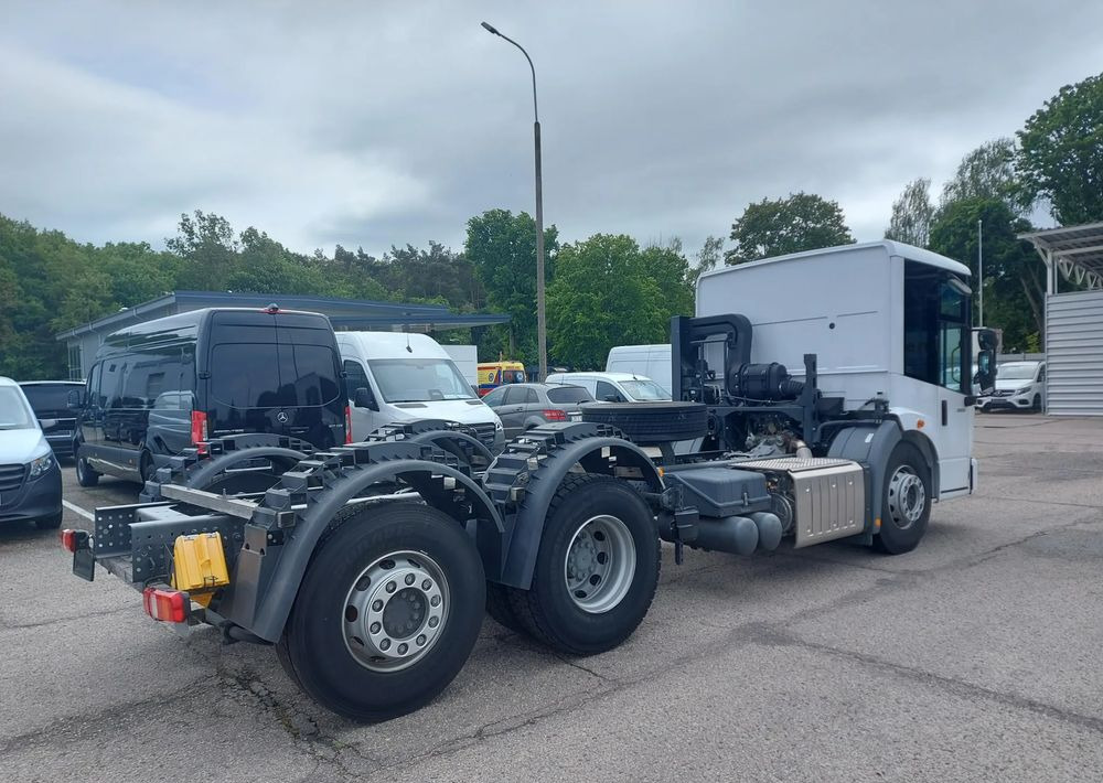 Mercedes-Benz Econic 2630 L ENA - Шаси кабина: снимка 5 Mercedes-Benz Econic 2630 L ENA - Шаси кабина: снимка 5