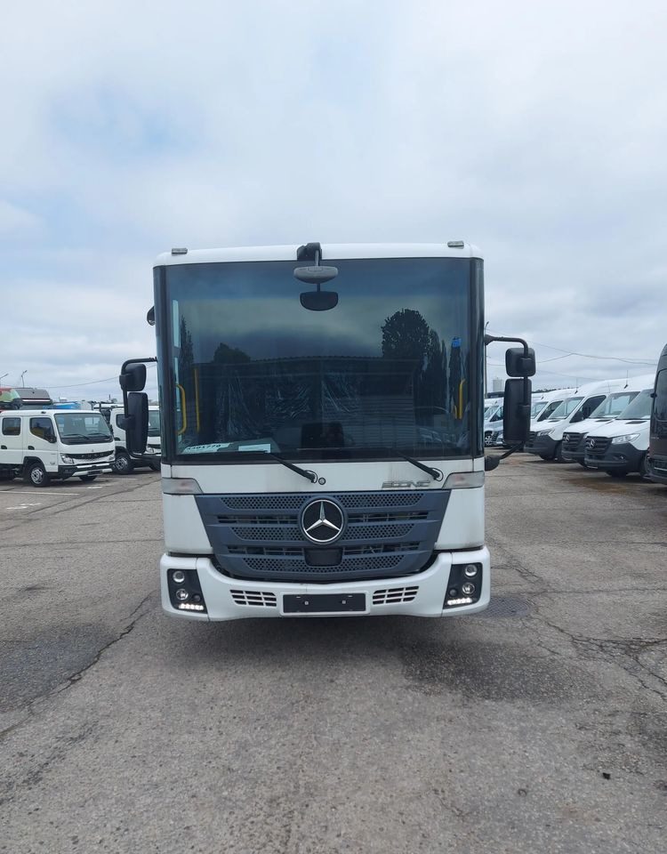 Mercedes-Benz Econic 2630 L ENA - Шаси кабина: снимка 2 Mercedes-Benz Econic 2630 L ENA - Шаси кабина: снимка 2