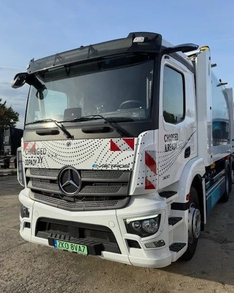 Mercedes-Benz eActros 300 L 6x2 Elektryczna śmieciarka - Боклукчийска кола: снимка 5 Mercedes-Benz eActros 300 L 6x2 Elektryczna śmieciarka - Боклукчийска кола: снимка 5