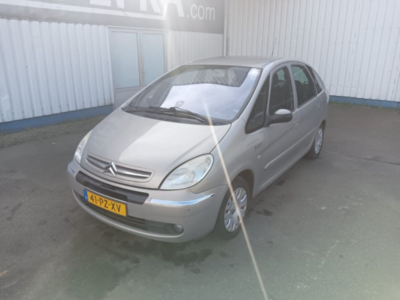Citroën Xsara Picasso 1.8i - 16V , Airco - Лек автомобил: снимка 1 Citroën Xsara Picasso 1.8i - 16V , Airco - Лек автомобил: снимка 1