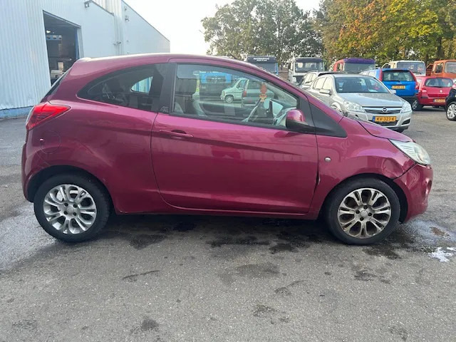 Ford Ka 1.2 , Airco , Export / Handel - Хечбек: снимка 5 Ford Ka 1.2 , Airco , Export / Handel - Хечбек: снимка 5