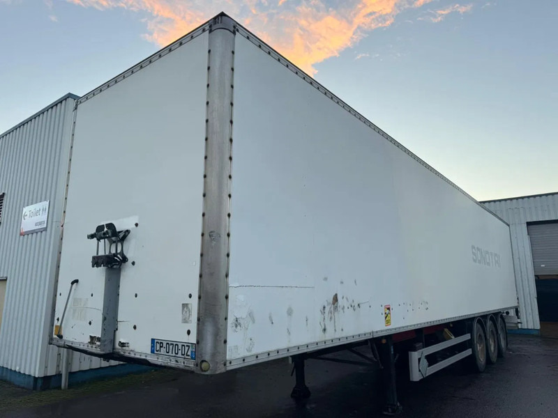 Fruehauf 3 Axle SMB , Box Trailer, Spring Suspension - Затворена каросерия полуремарке: снимка 1 Fruehauf 3 Axle SMB , Box Trailer, Spring Suspension - Затворена каросерия полуремарке: снимка 1