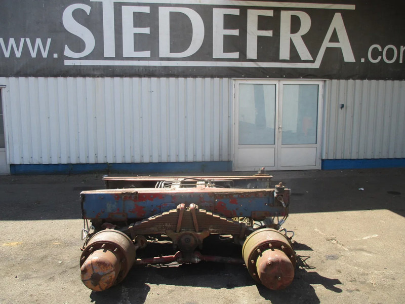 Iveco 6x4 Back Axle / Double Pont , 2 pieces in stock - Задна ос за Камион: снимка 1 Iveco 6x4 Back Axle / Double Pont , 2 pieces in stock - Задна ос за Камион: снимка 1