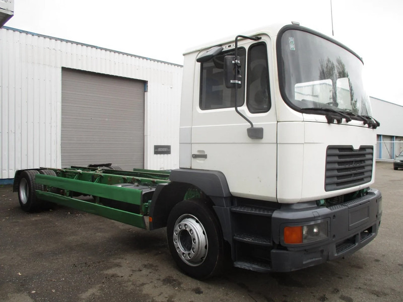 MAN 18.314 , Manual , 6 Cylinder - Шаси кабина: снимка 4 MAN 18.314 , Manual , 6 Cylinder - Шаси кабина: снимка 4