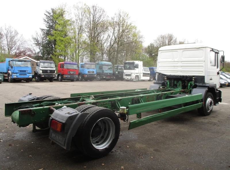 MAN 18.314 , Manual , 6 Cylinder - Шаси кабина: снимка 3 MAN 18.314 , Manual , 6 Cylinder - Шаси кабина: снимка 3