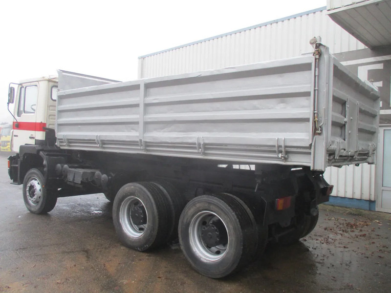 MAN 26 322 ZF Manual , 6x4 , 3 way tipper , Spring suspension - Самосвал камион: снимка 5 MAN 26 322 ZF Manual , 6x4 , 3 way tipper , Spring suspension - Самосвал камион: снимка 5