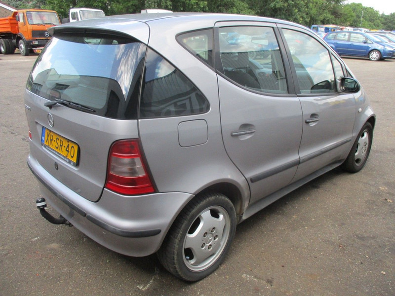 Mercedes-Benz A-Klasse A160 Elegance , Manual - Хечбек: снимка 3 Mercedes-Benz A-Klasse A160 Elegance , Manual - Хечбек: снимка 3