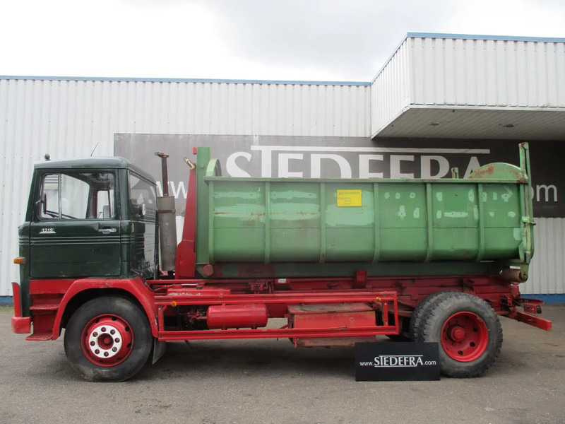 Mercedes-Benz LP 1319 , Oldtimer - Мултилифт с кука камион: снимка 2 Mercedes-Benz LP 1319 , Oldtimer - Мултилифт с кука камион: снимка 2