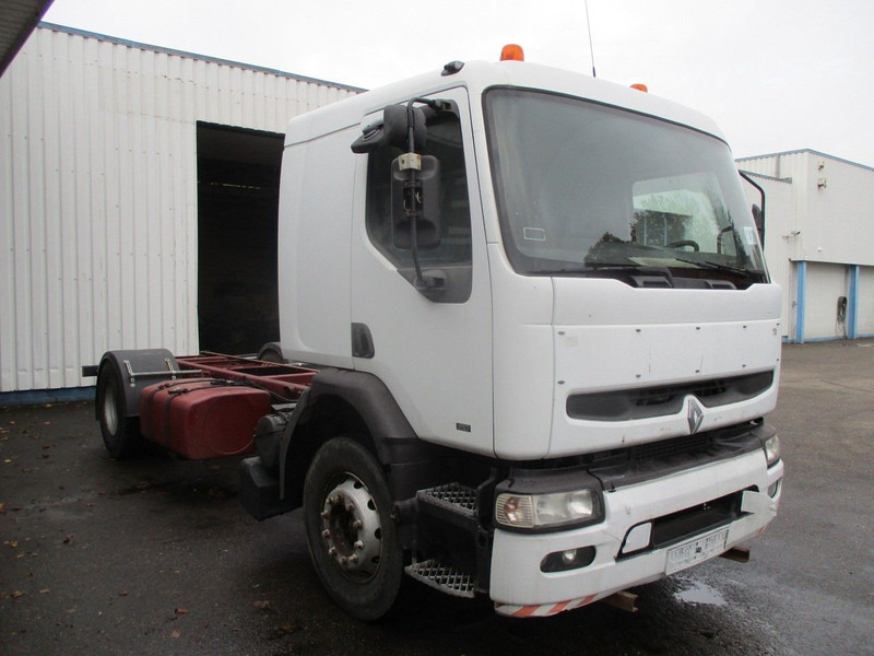 Renault Premium 250 , Manual pump and gearbox , Euro 2 - Шаси кабина: снимка 4 Renault Premium 250 , Manual pump and gearbox , Euro 2 - Шаси кабина: снимка 4