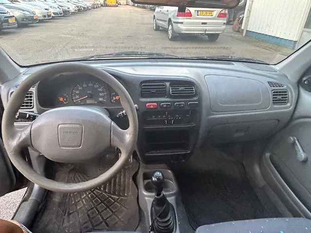 Хечбек Suzuki Alto 1.0 - 16V , 5 drs. , Handel / export: снимка 10