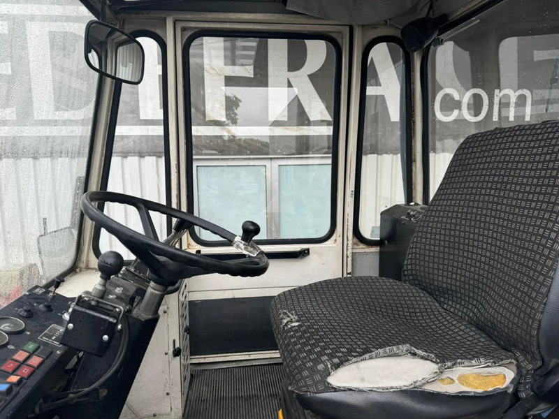 Дизелов мотокар Svetruck 860-28 Pneumatic Tire Forklift: снимка 11