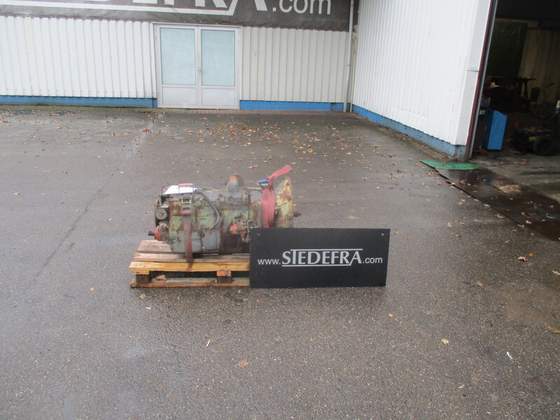 Volvo R6 , Volvo F89 Gearbox, 2 Pieces in stock - Скоростна кутия за Камион: снимка 1 Volvo R6 , Volvo F89 Gearbox, 2 Pieces in stock - Скоростна кутия за Камион: снимка 1