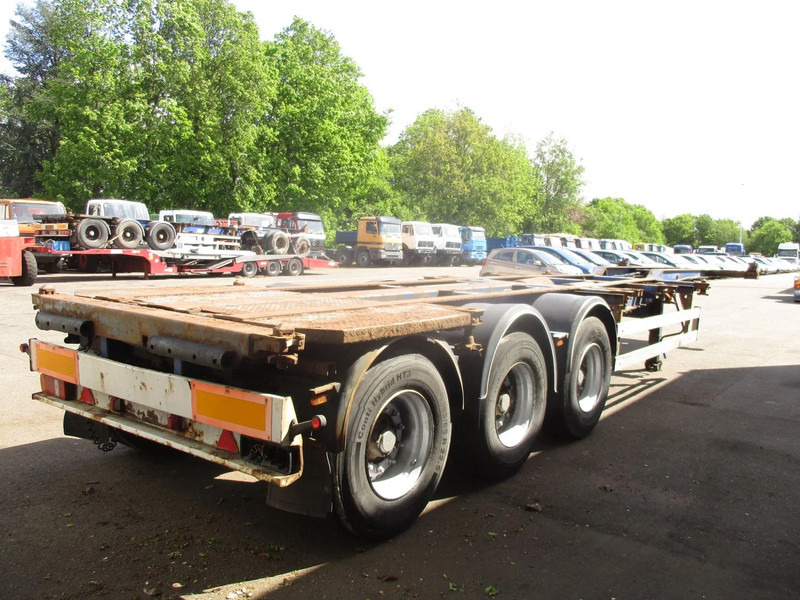 Wielton NS34P, container trailer , 3 ROR axle , Drum brakes , Air suspension - Контейнеровоз/ Сменна каросерия полуремарке: снимка 3 Wielton NS34P, container trailer , 3 ROR axle , Drum brakes , Air suspension - Контейнеровоз/ Сменна каросерия полуремарке: снимка 3