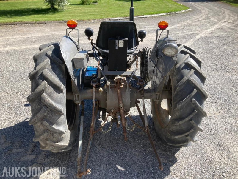 1954 Massey Ferguson Gråtass TE-20 diesel - Трактор: снимка 5 1954 Massey Ferguson Gråtass TE-20 diesel - Трактор: снимка 5