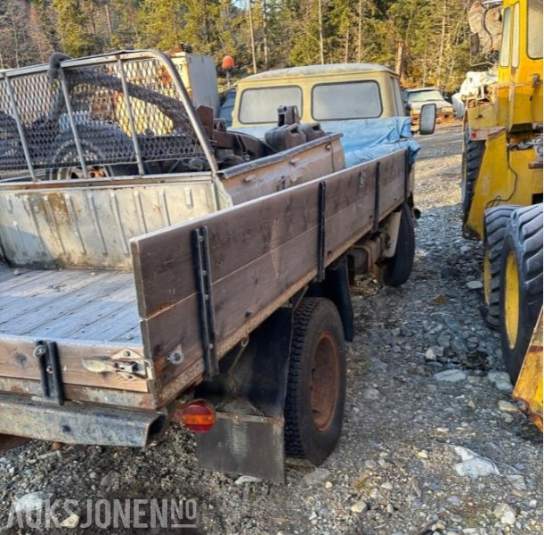 1967 Volvo F 83 tippbil reparasjonsobjekt - Самосвал камион: снимка 2 1967 Volvo F 83 tippbil reparasjonsobjekt - Самосвал камион: снимка 2
