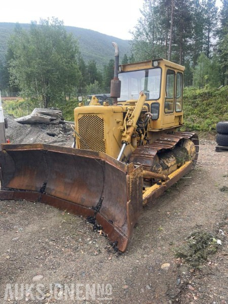 1970 Cat D4d - Строително оборудване: снимка 1 1970 Cat D4d - Строително оборудване: снимка 1