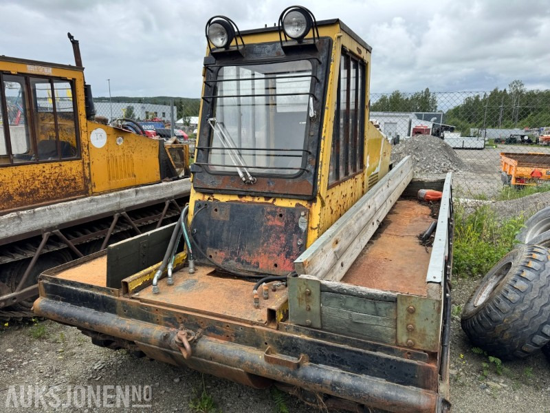 1974 Bombardier MM74 Muskeg med vinsj og lunnebom - Строително оборудване: снимка 2 1974 Bombardier MM74 Muskeg med vinsj og lunnebom - Строително оборудване: снимка 2