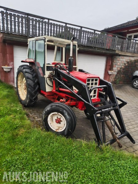 1975 International Harvester 574 - mva fri traktor rep.objekt - Трактор: снимка 2 1975 International Harvester 574 - mva fri traktor rep.objekt - Трактор: снимка 2