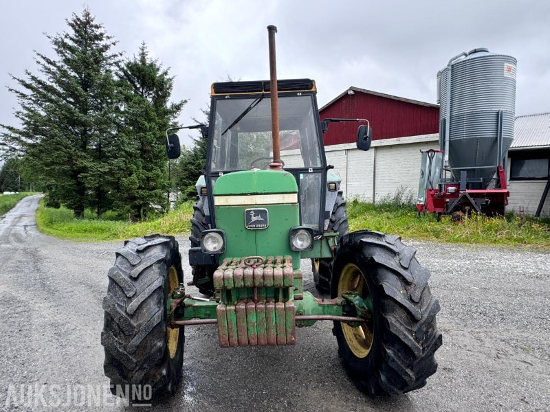 1981 John Deere 2040 - 4x4 - Hydraulisk toppstag og Triangel - 2 kjettinger - Трактор: снимка 2 1981 John Deere 2040 - 4x4 - Hydraulisk toppstag og Triangel - 2 kjettinger - Трактор: снимка 2