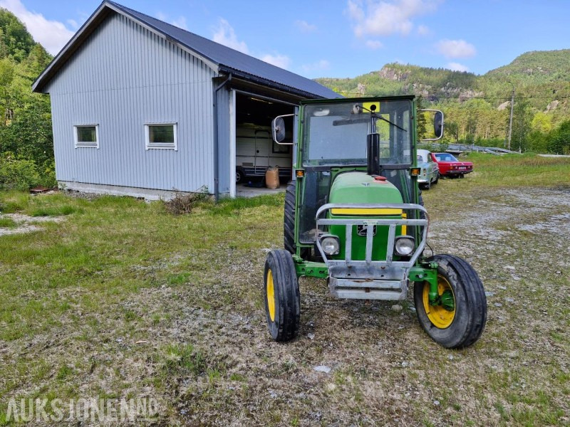 1983 John Deere 1040 - Трактор: снимка 3 1983 John Deere 1040 - Трактор: снимка 3