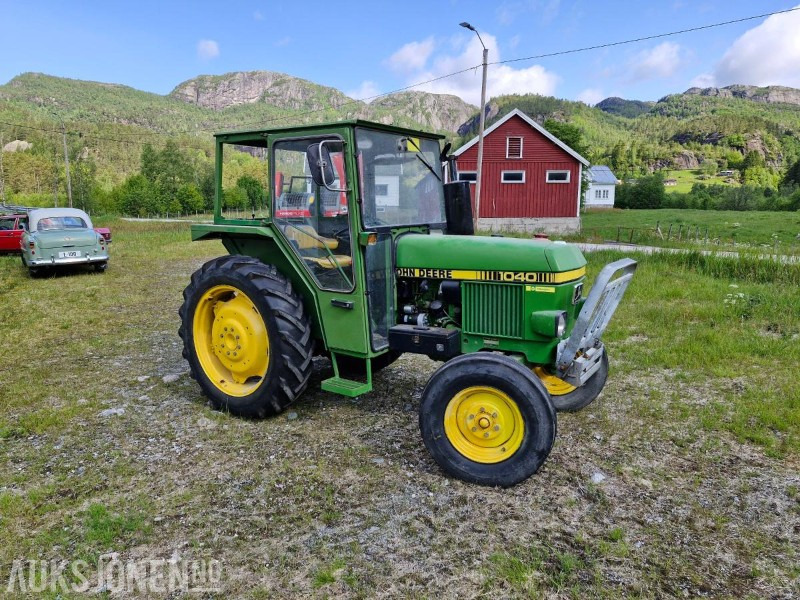 1983 John Deere 1040 - Трактор: снимка 2 1983 John Deere 1040 - Трактор: снимка 2