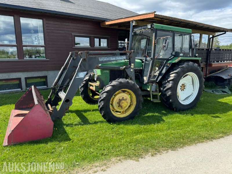 1983 John Deere 2140 SYNCHRON 4X4 LASTER, IKKE MVA - Трактор: снимка 1 1983 John Deere 2140 SYNCHRON 4X4 LASTER, IKKE MVA - Трактор: снимка 1