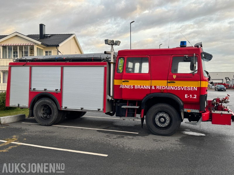 1983 Volvo F 720 brannbil registrert som motorredskap - Пожарна кола: снимка 5 1983 Volvo F 720 brannbil registrert som motorredskap - Пожарна кола: снимка 5