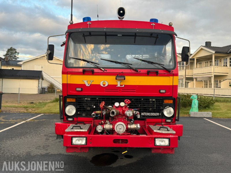 1983 Volvo F 720 brannbil registrert som motorredskap - Пожарна кола: снимка 3 1983 Volvo F 720 brannbil registrert som motorredskap - Пожарна кола: снимка 3