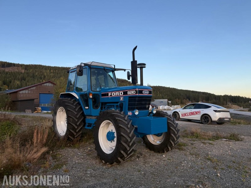 1984 Ford 8210 m/Turbo - mva fri traktor 5670 timer - Трактор: снимка 3 1984 Ford 8210 m/Turbo - mva fri traktor 5670 timer - Трактор: снимка 3