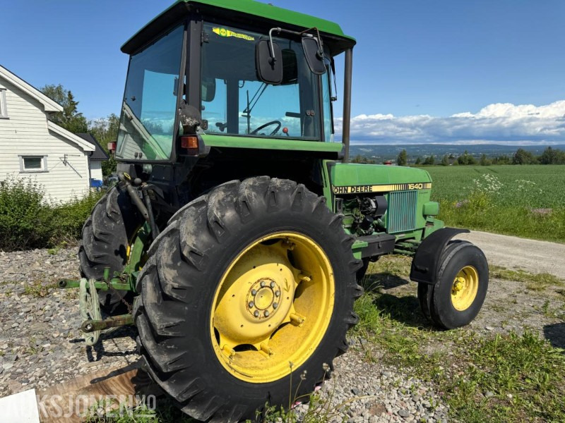 1984 John Deere 1640 SYNCHRON 2WD traktor - Трактор: снимка 4 1984 John Deere 1640 SYNCHRON 2WD traktor - Трактор: снимка 4