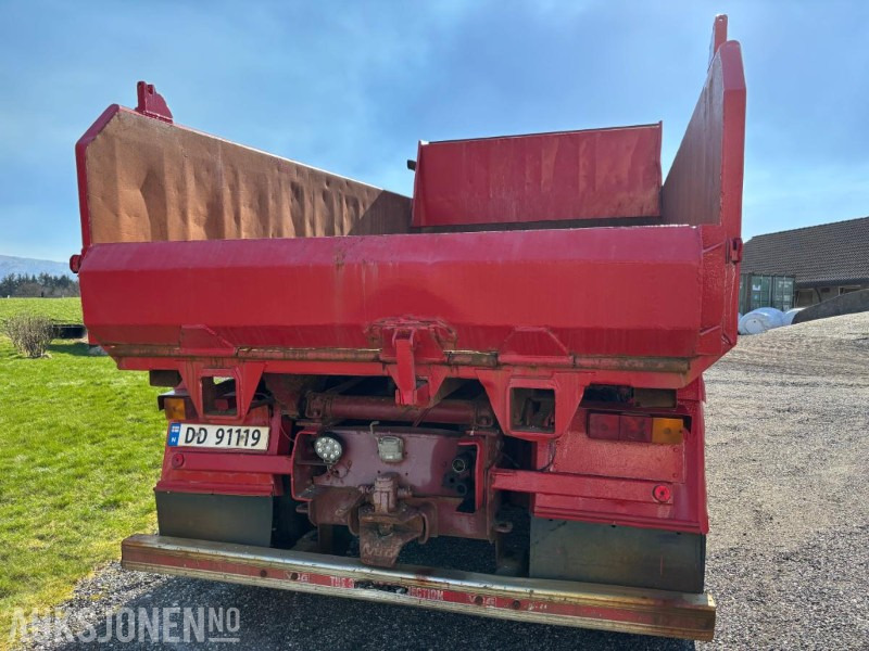 Самосвал камион 1984 Scania T112H 6X2 LC38, Veteran snutebil med tipp: снимка 6