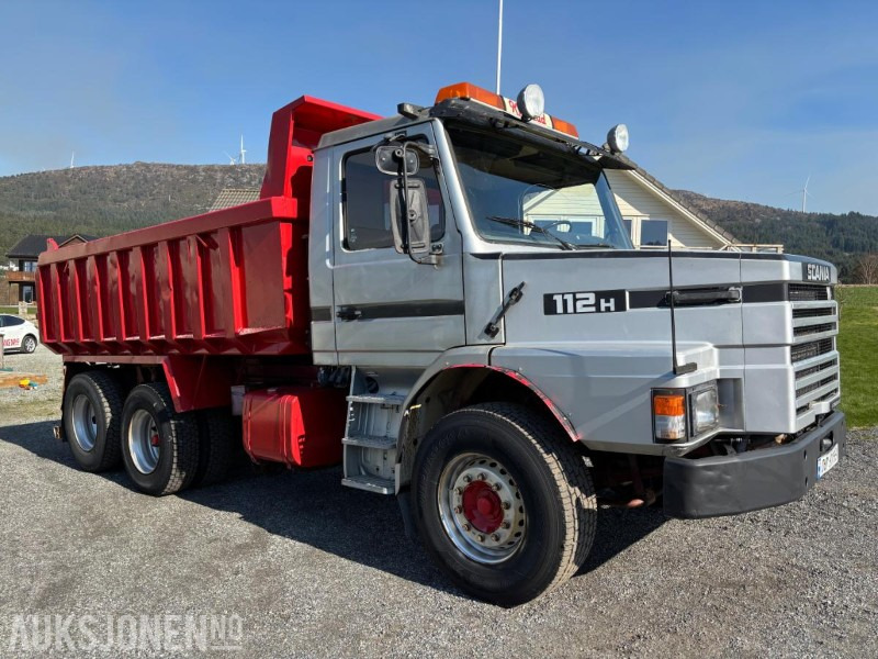 Самосвал камион 1984 Scania T112H 6X2 LC38, Veteran snutebil med tipp: снимка 9