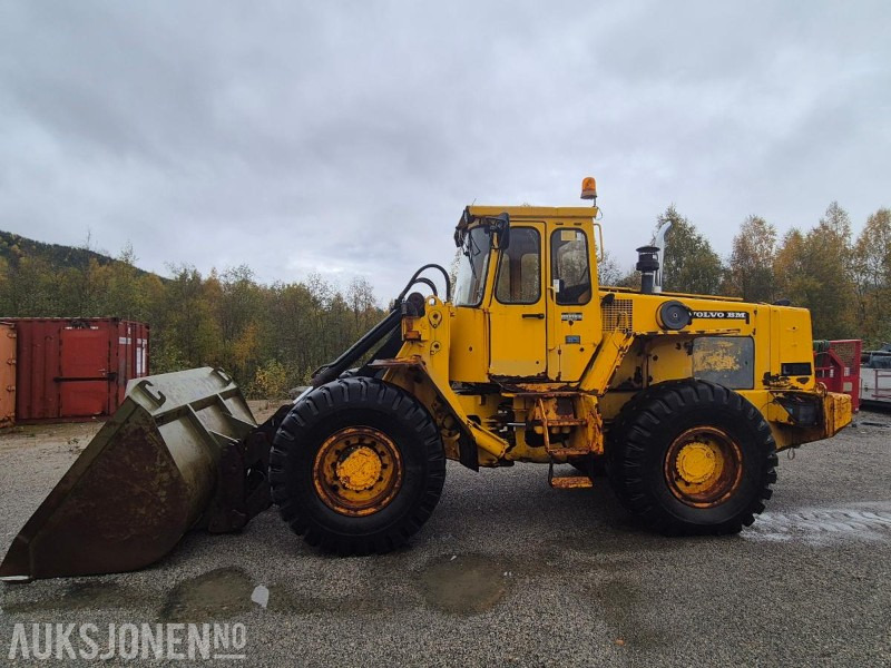 1987 Volvo BM L90 Hjullaster - Колесен товарач: снимка 2 1987 Volvo BM L90 Hjullaster - Колесен товарач: снимка 2